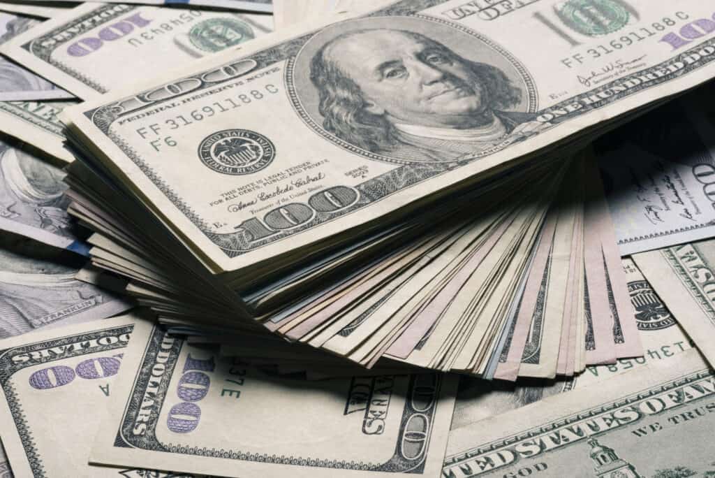 2025 Federal Pay Raise: White House Releases Alternative Pay Plan Letter
